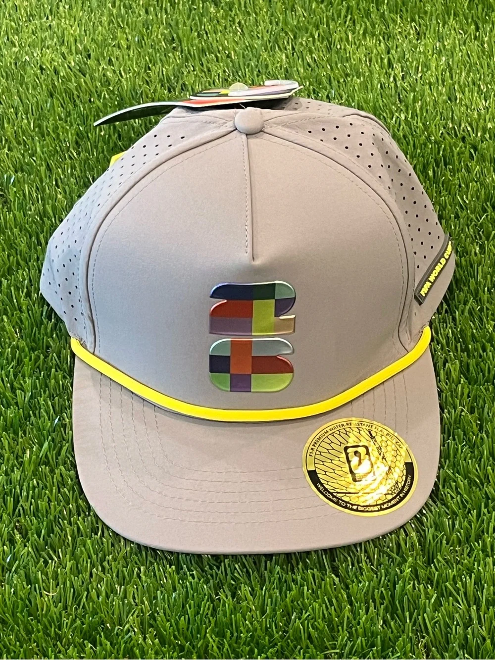 Official FIFA World Cup 2026 Flat Bill Snapback Rope Hat Gray / Yellow Trim NWT
